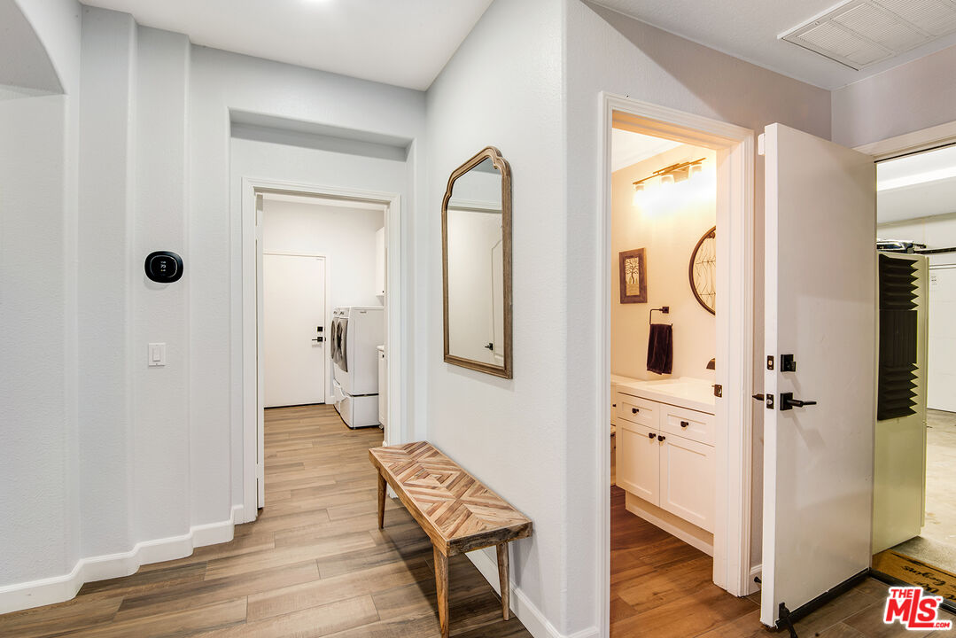 24944 Smokewood Way Stevenson Ranch, CA 91381 - Photo 12 of 39