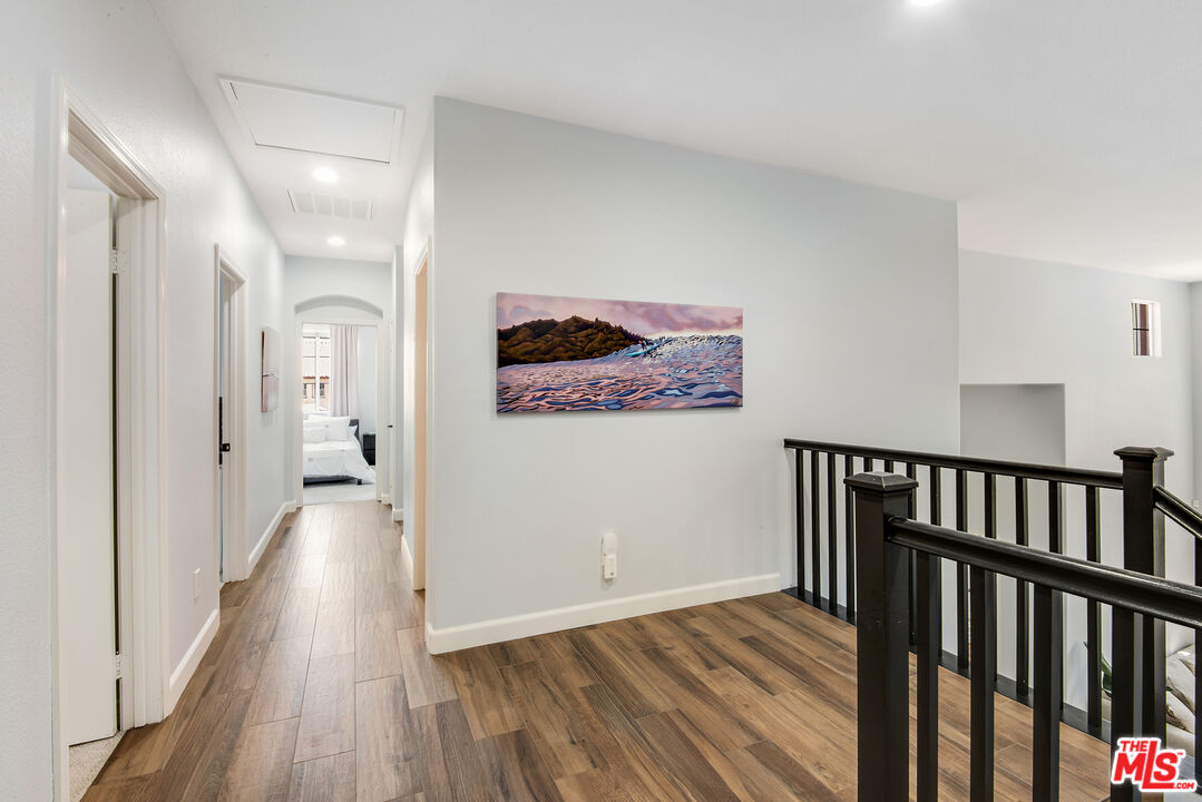 24944 Smokewood Way Stevenson Ranch, CA 91381 - Photo 21 of 39