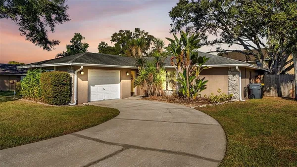 $299,000 | 804 Scott Lake Village North, Lakeland, FL 33813