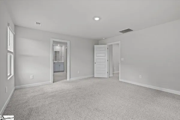 $275,000 | 887 Penfold Pointe, Wellford, SC 29385