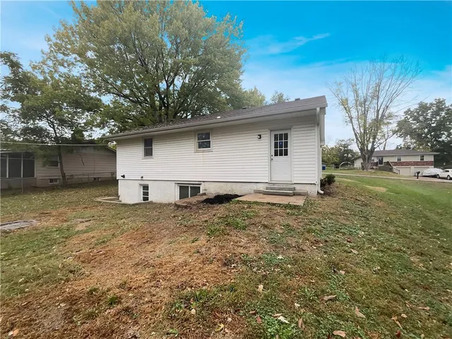 $220,000 | 3605 Northeast 57th Street, Kansas City, MO 64119