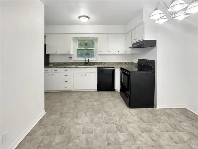 $220,000 | 3605 Northeast 57th Street, Kansas City, MO 64119