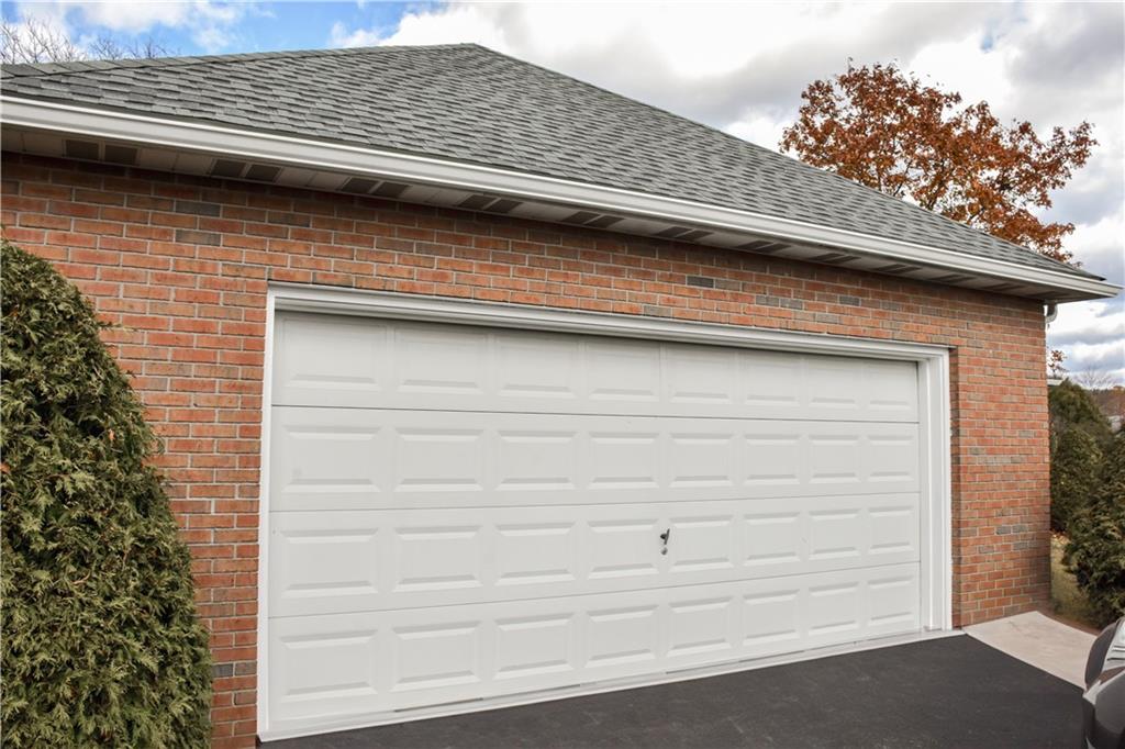 40 Coates Lane Indiana, PA 15701 - Photo 3 of 44