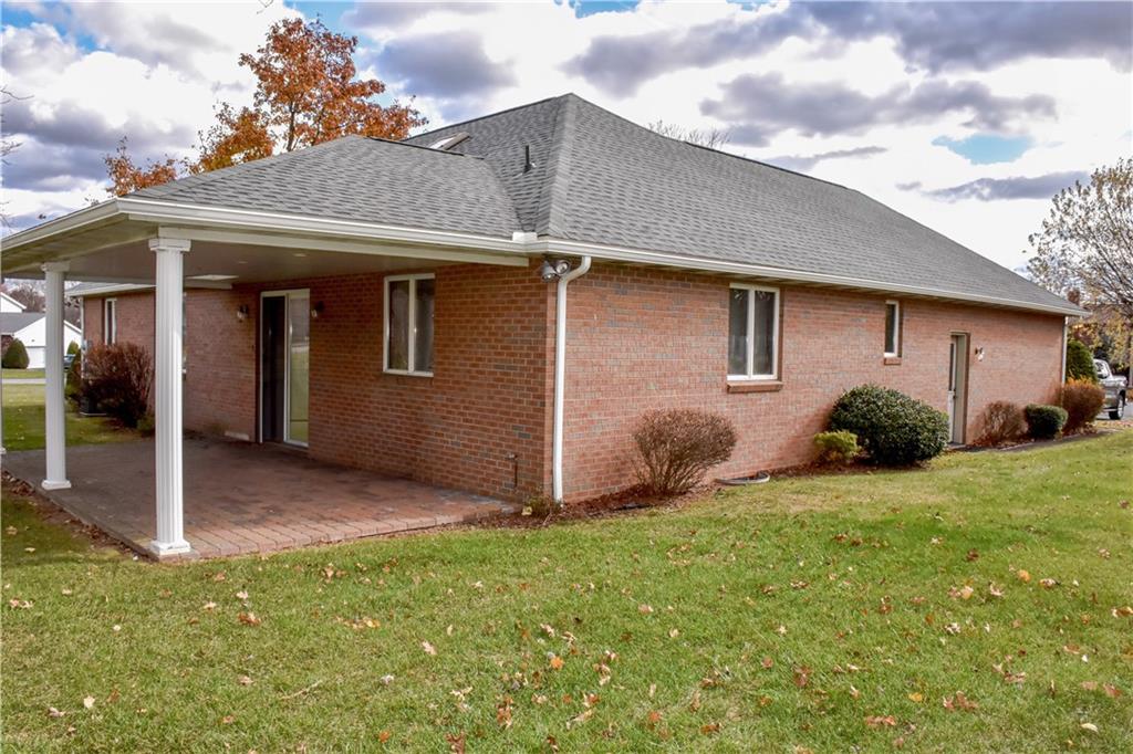 40 Coates Lane Indiana, PA 15701 - Photo 5 of 44