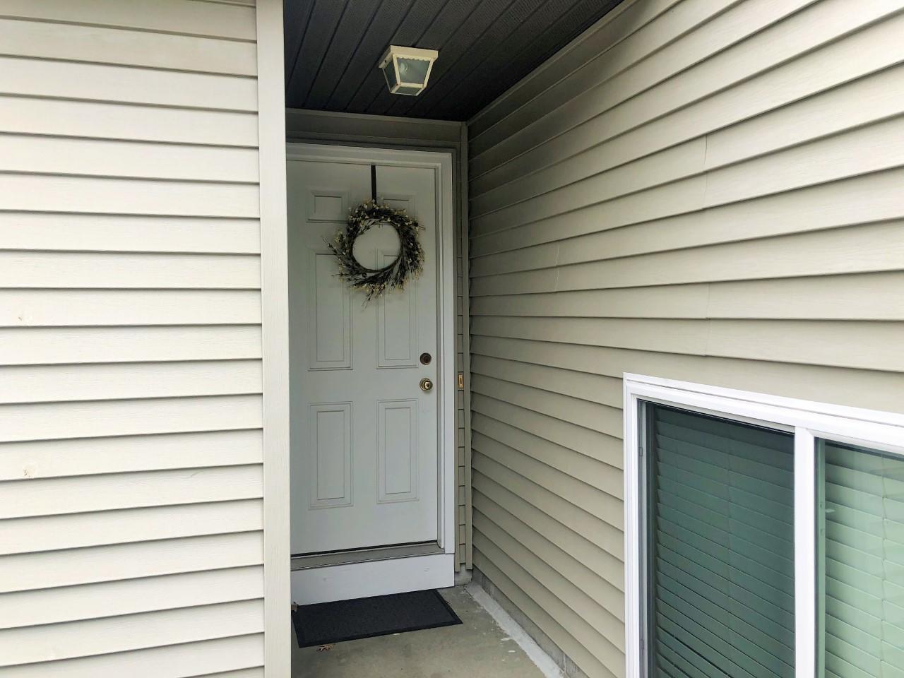 1295 North Whitehall Road, Unit 14 Muskegon, MI 49445 - Photo 17 of 19 thumbnail_IMG_9711