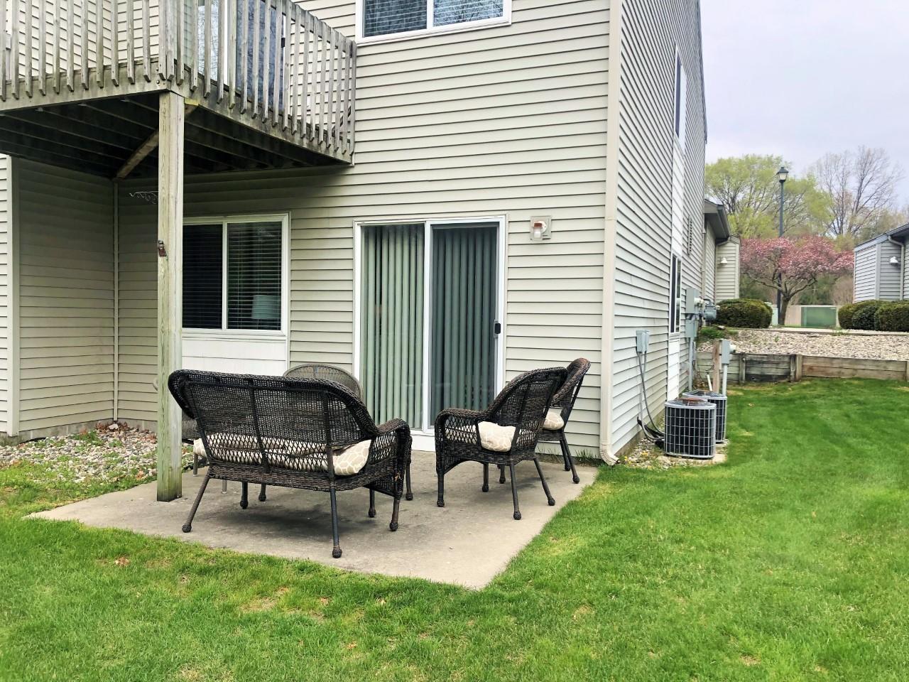 1295 North Whitehall Road, Unit 14 Muskegon, MI 49445 - Photo 18 of 19 thumbnail_IMG_9721