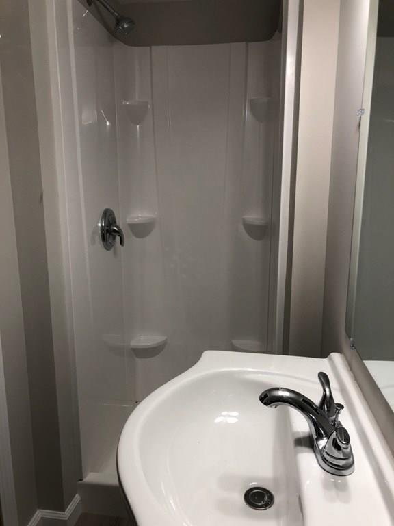 121 Harrow Road Springfield, MA 01118 - Photo 25 of 28 Gallery Image 25