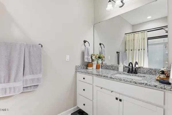 $330,000 | 110 Oak Street, Pine Level, NC 27568