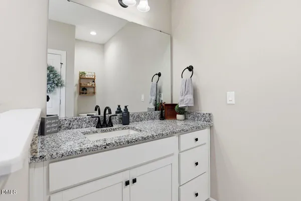 $330,000 | 110 Oak Street, Pine Level, NC 27568