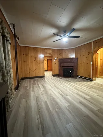$2,000 | 9 Elizabeth Street, Unit 1, Port Jervis, NY 12771