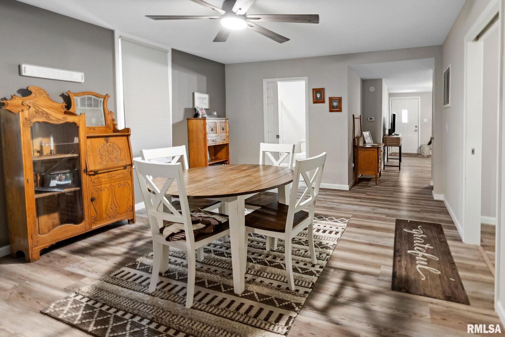 416 South Maple Street Salem, IL 62881 - Photo 15 of 31