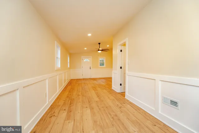 $399,999 | 16 Virginia Avenue, Cape May Court House, NJ 08210