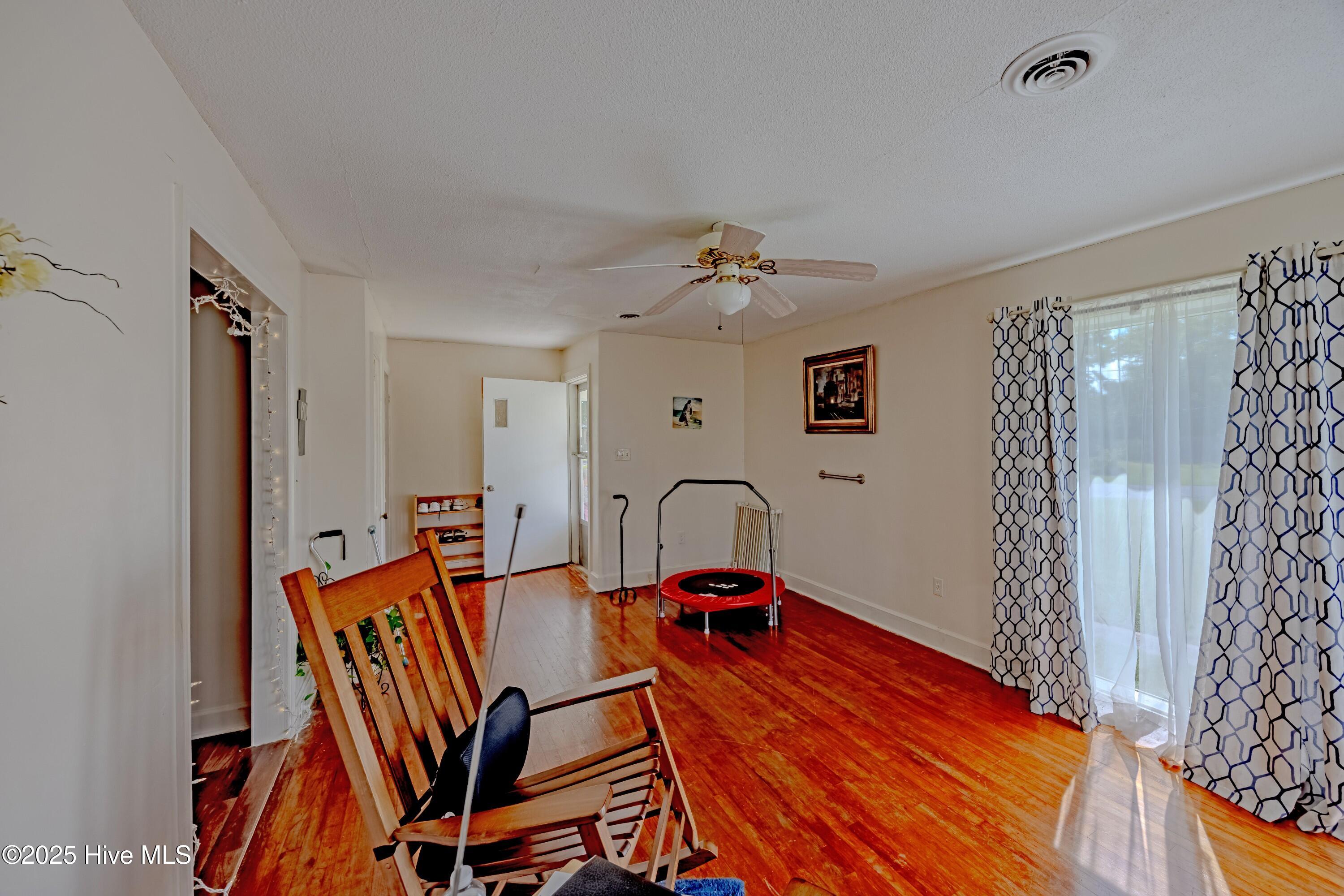 _K6A4043-HDR (Custom)