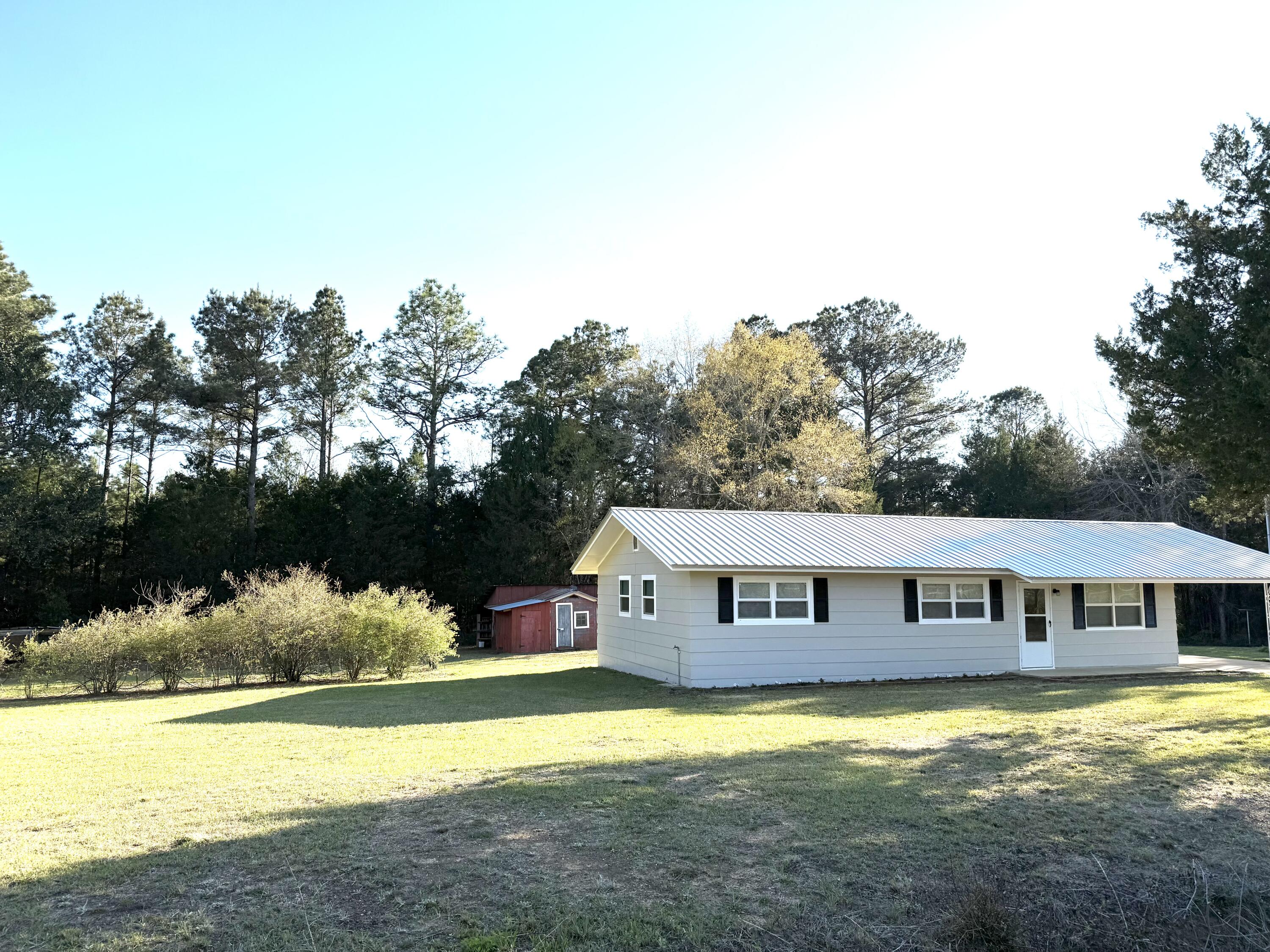 502 Scott Road Ponce de Leon, FL 32455 - Photo 2 of 28 IMG_0633