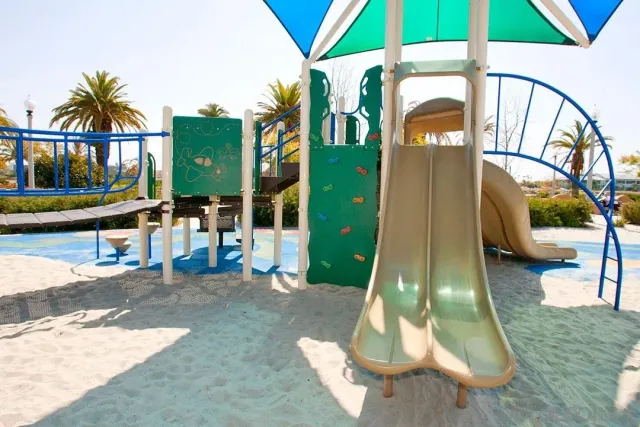 $1,850,000 | 2793 East Bainbridge Road, San Diego, CA 92106