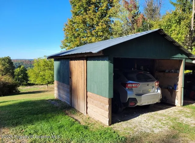 $365,000 | 158 Backwoods Lane, Mehoopany, PA 18629