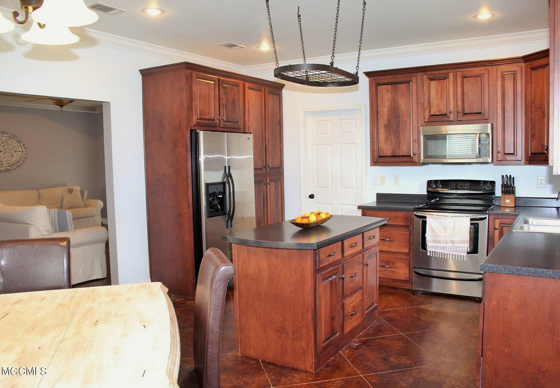 2109 Howell Tanner Chapel Road Lucedale, MS 39452 - Photo 11 of 26 8