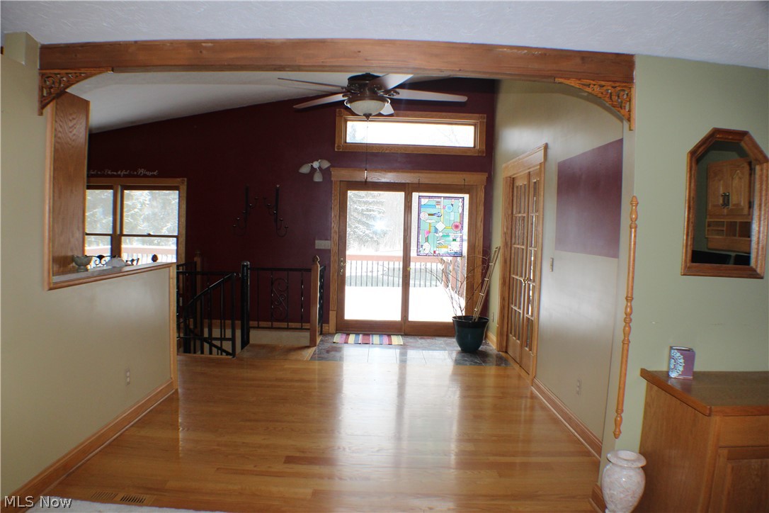 5857 Trumbull Road Geneva, OH 44041 - Photo 10 of 35