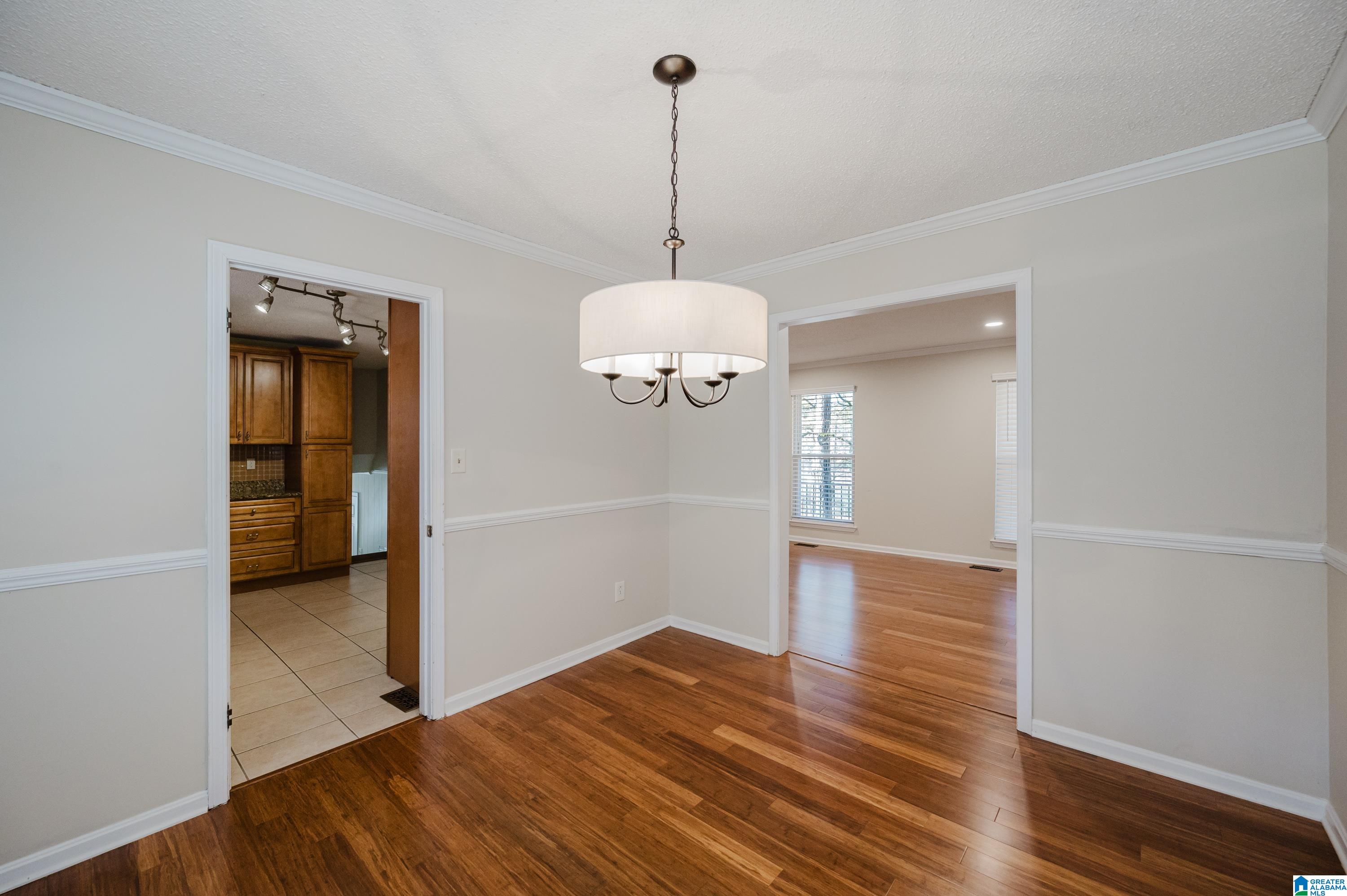 5269 Dresden Road Birmingham, AL 35210 - Photo 11 of 43