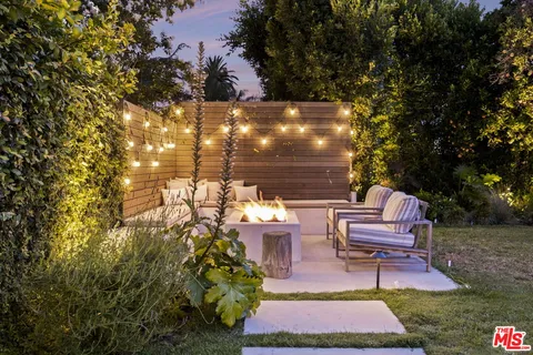 $1,450,000 | 6265 Van Noord Avenue, Van Nuys, CA 91401