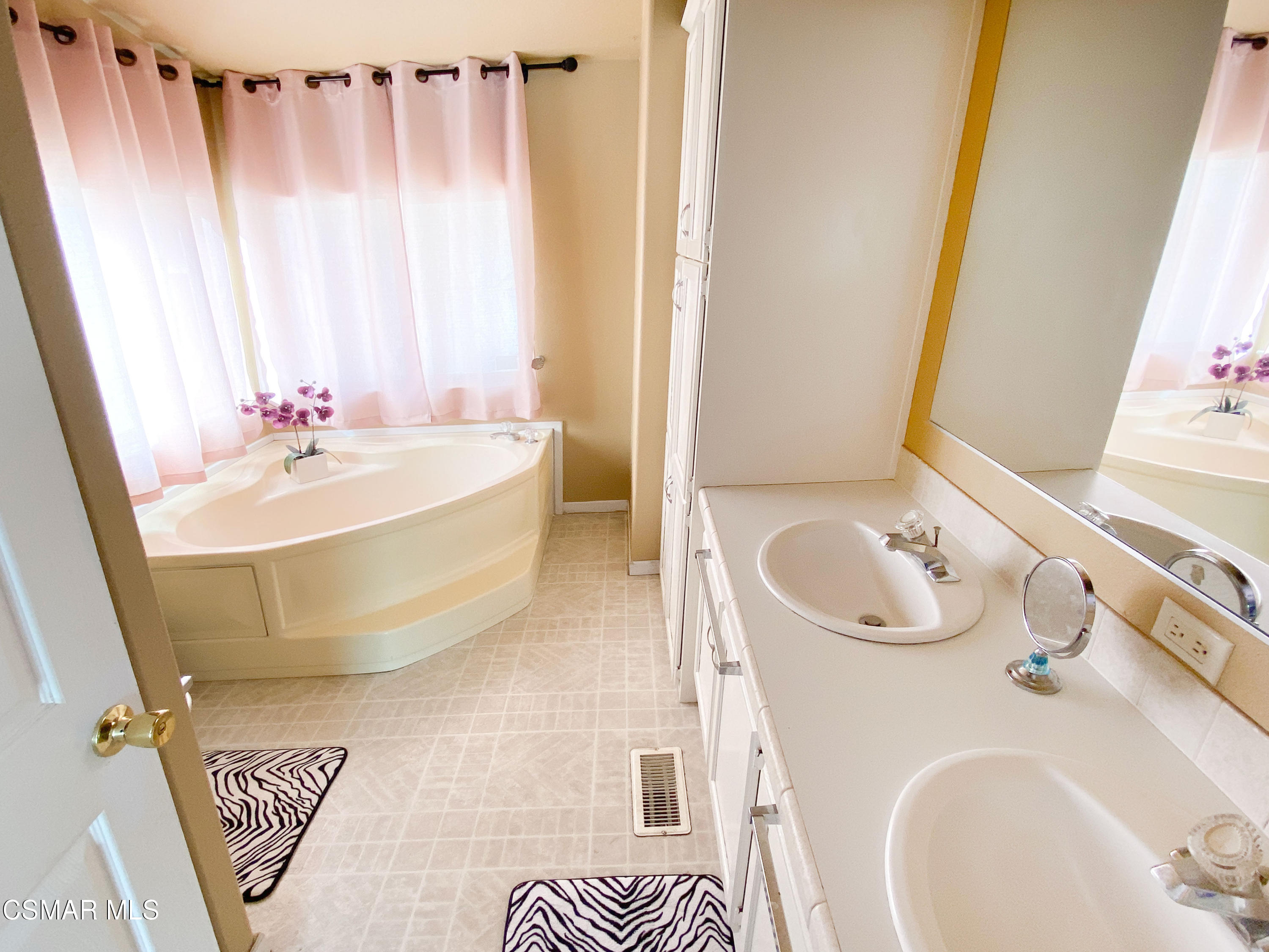 30000 Hasley Canyon Road, Unit 87 Castaic, CA 91384 - Photo 5 of 19 IMG_2000