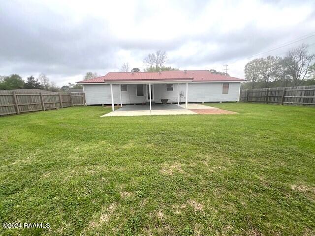 101 Nottingham Circle Lafayette, LA 70507 - Photo 12 of 15 Backyard2