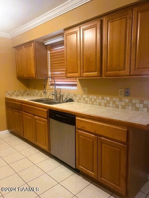 101 Nottingham Circle Lafayette, LA 70507 - Photo 5 of 15 Kitchen 2