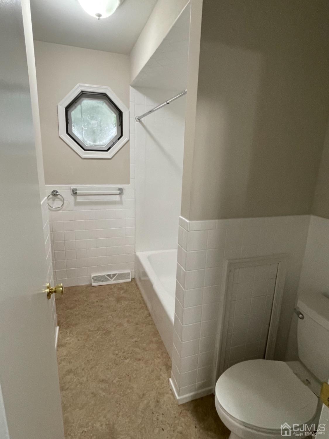 115 Old Forge Road Monroe Township, NJ 08831 - Photo 15 of 38 Main Bath