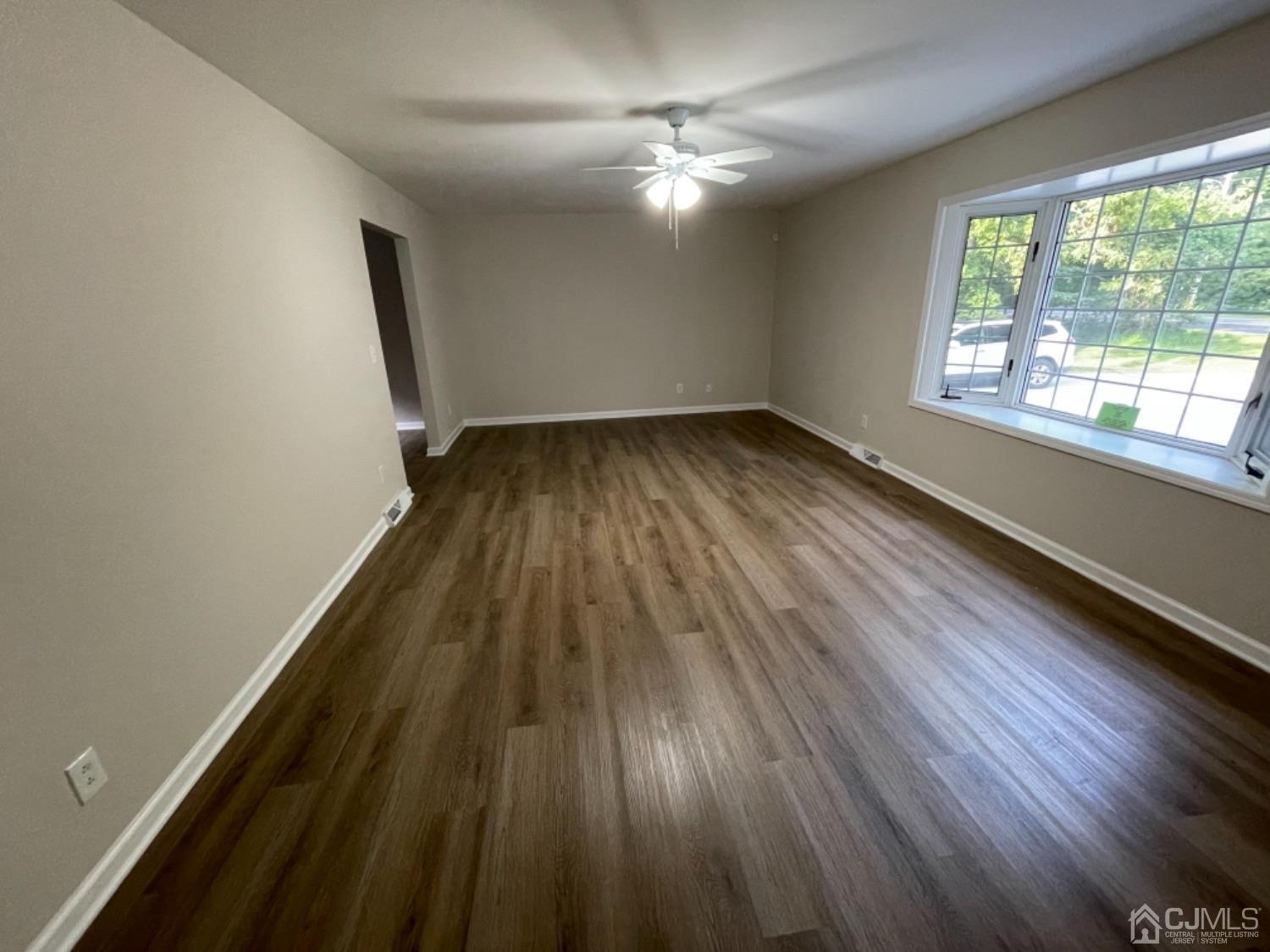 115 Old Forge Road Monroe Township, NJ 08831 - Photo 6 of 38 Gallery Image 6
