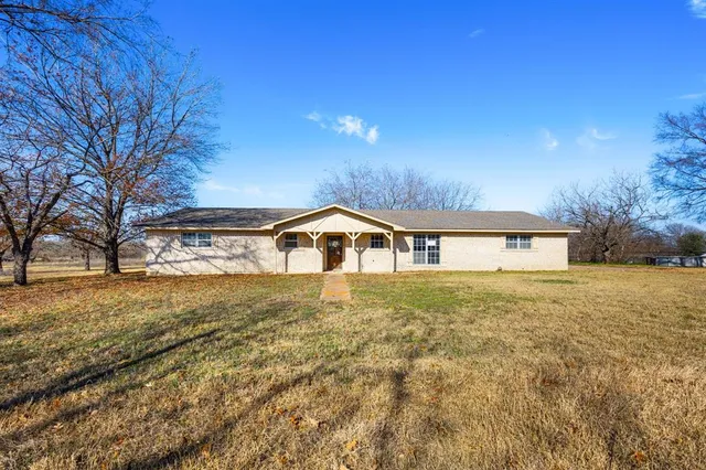 $249,900 | 616 East Moonlight Drive, Robinson, TX 76706