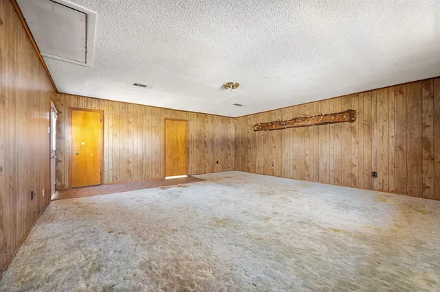 $249,900 | 616 East Moonlight Drive, Robinson, TX 76706