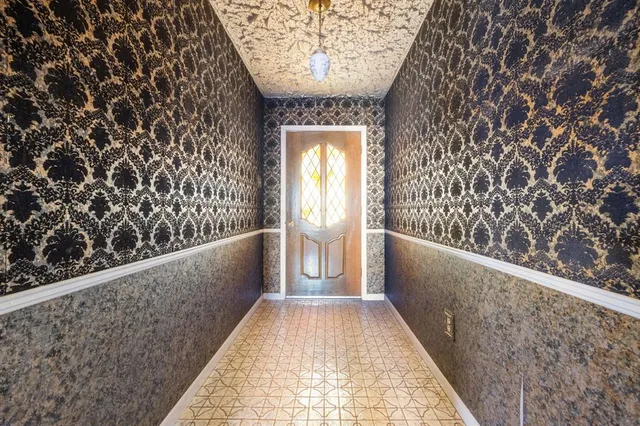 $249,900 | 616 East Moonlight Drive, Robinson, TX 76706