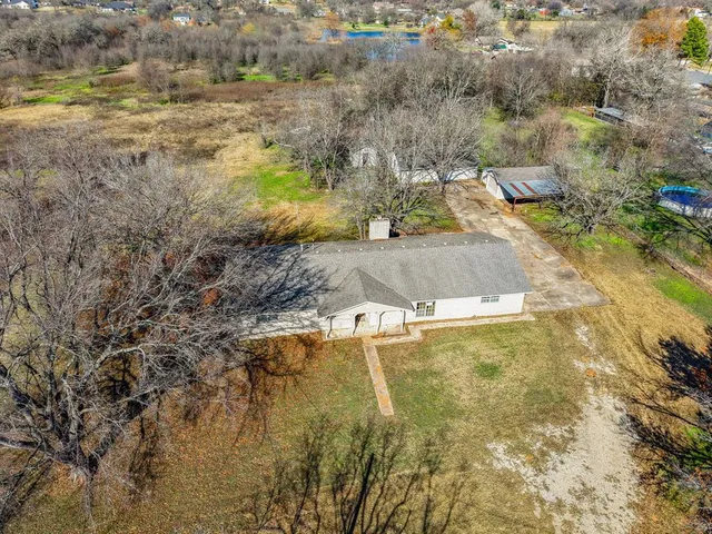 $249,900 | 616 East Moonlight Drive, Robinson, TX 76706