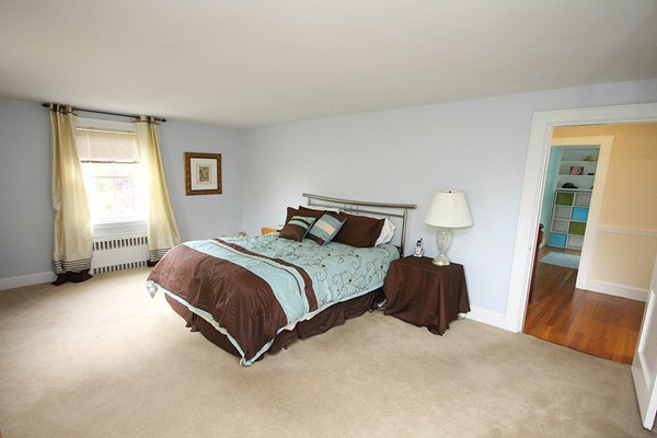 19 Barbara Road Danvers, MA 01923 - Photo 12 of 21 Gallery Image 12