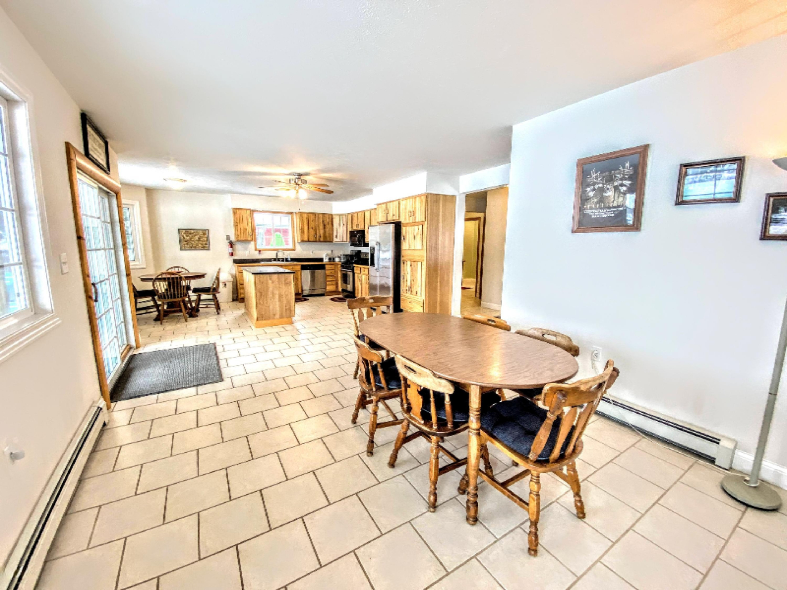 19052 Sunset Road Tustin, MI 49688 - Photo 3 of 23 IMG_1068