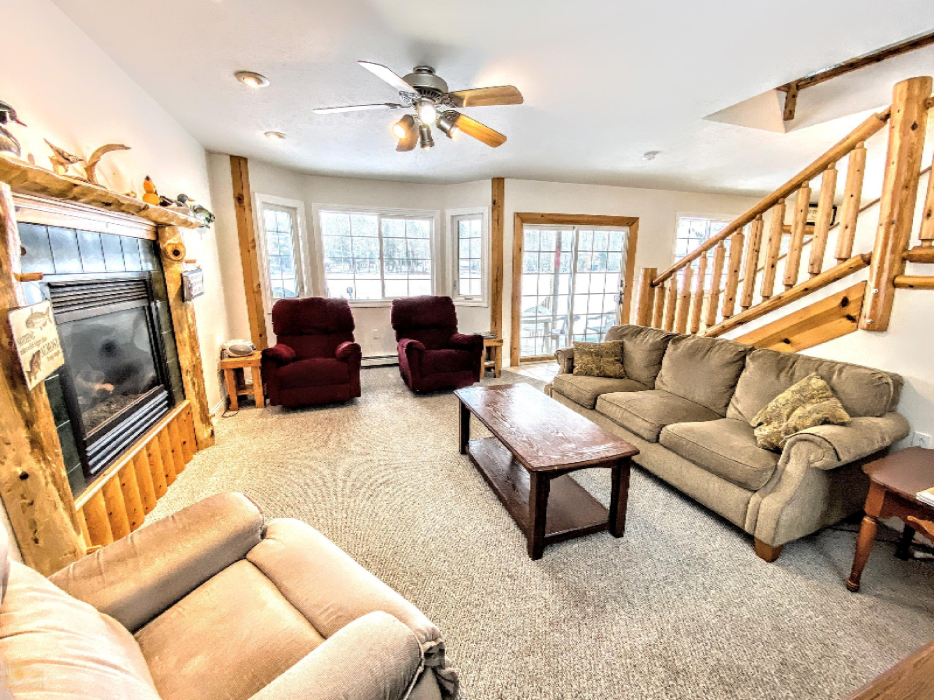 19052 Sunset Road Tustin, MI 49688 - Photo 8 of 23 IMG_1066