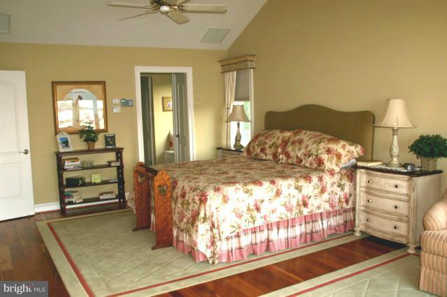 1028 Wiers Road Edgewater, MD 21037 - Photo 18 of 27 Bedroom (Master)