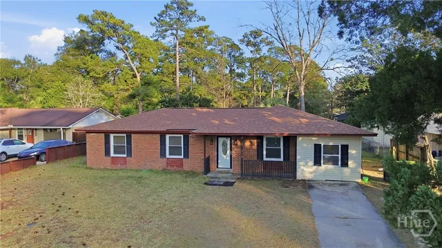 $229,900 | 8 Regent Drive, Savannah, GA 31406