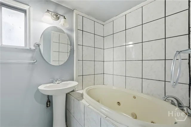 $229,900 | 8 Regent Drive, Savannah, GA 31406