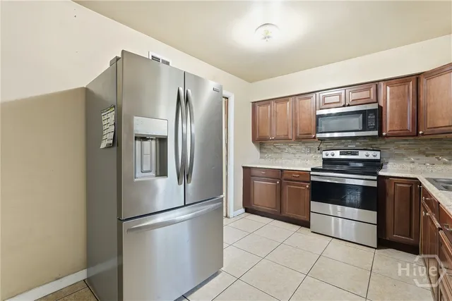 $229,900 | 8 Regent Drive, Savannah, GA 31406