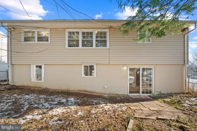 $379,000 | 200 Timber Grove Road, Reisterstown, MD 21136