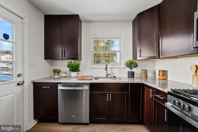 $379,000 | 200 Timber Grove Road, Reisterstown, MD 21136