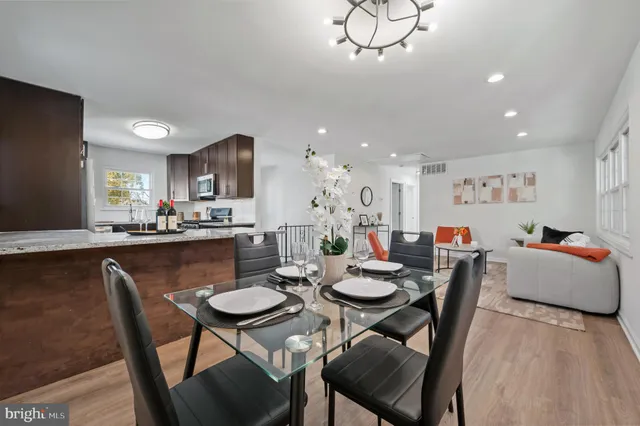 $379,000 | 200 Timber Grove Road, Reisterstown, MD 21136