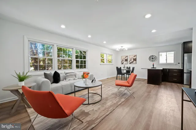 $379,000 | 200 Timber Grove Road, Reisterstown, MD 21136