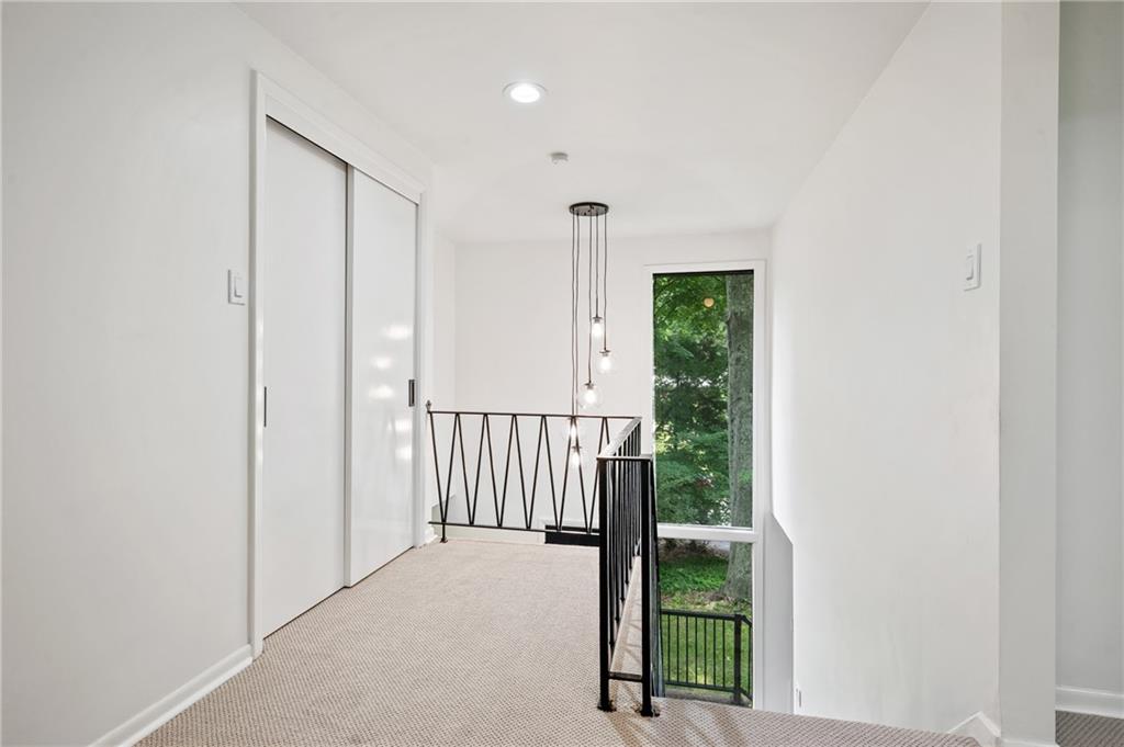 2302 Marbury Road Pittsburgh, PA 15221 - Photo 23 of 38 Gallery Image 23