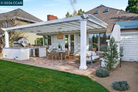 $1,995,000 | 859 Redwood Drive, Danville, CA 94506