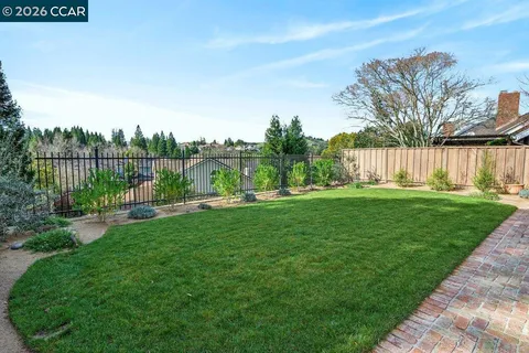 $1,995,000 | 859 Redwood Drive, Danville, CA 94506