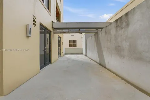 $3,950,000 | 1330 Ocean Drive, Unit 3CA, Miami Beach, FL 33139