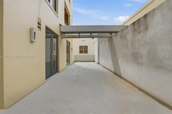 $3,950,000 | 1330 Ocean Drive, Unit 3CA, Miami Beach, FL 33139