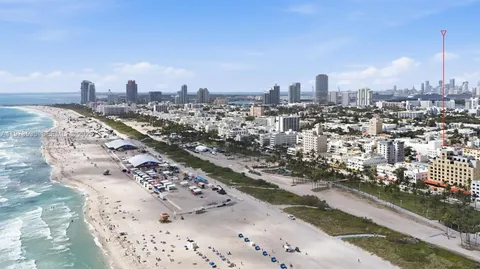 $3,950,000 | 1330 Ocean Drive, Unit 3CA, Miami Beach, FL 33139